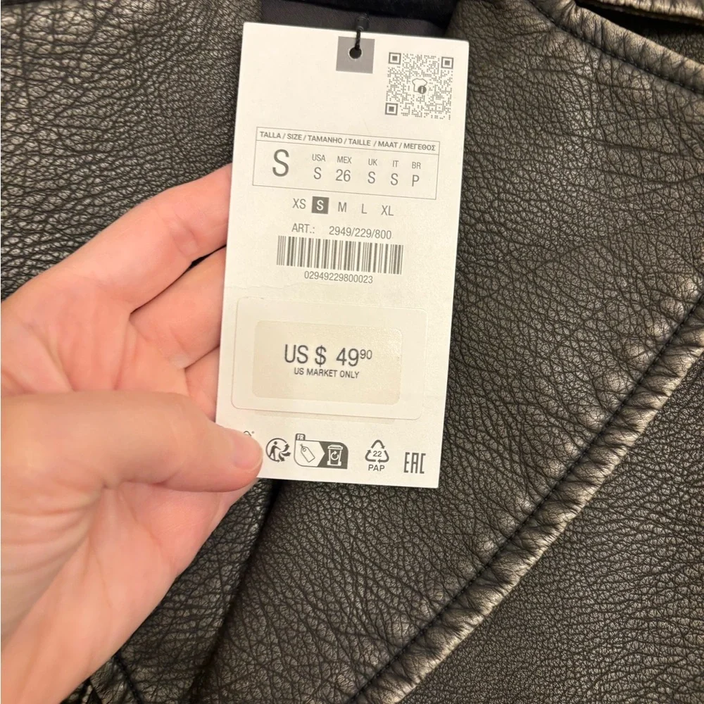 Zara Faux Leather Vest - Cropped - Picture 7 of 8